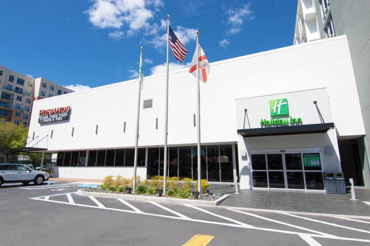 Holiday Inn Gainesville-University Center By Ihg Экстерьер фото