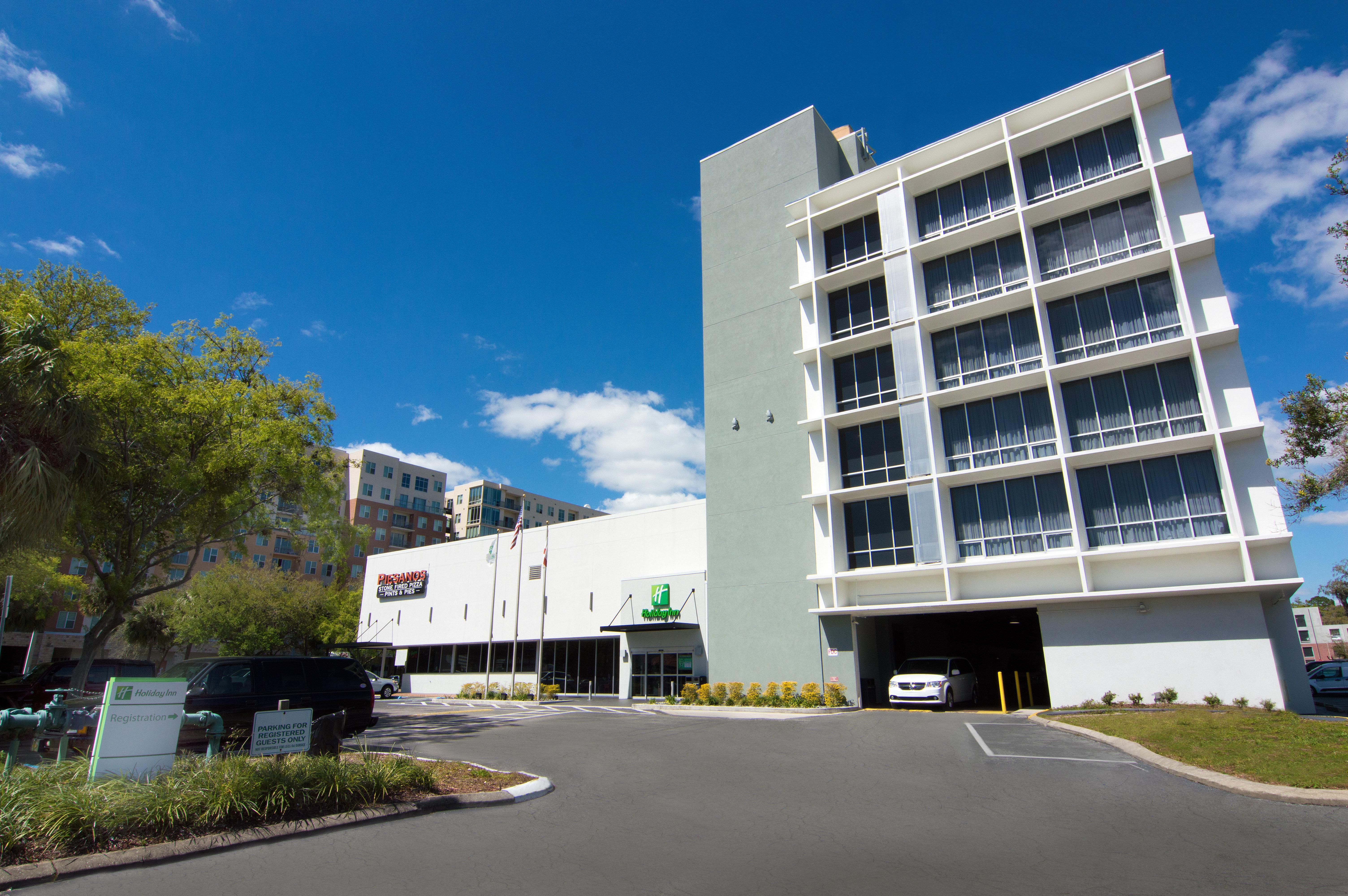 Holiday Inn Gainesville-University Center By Ihg Экстерьер фото