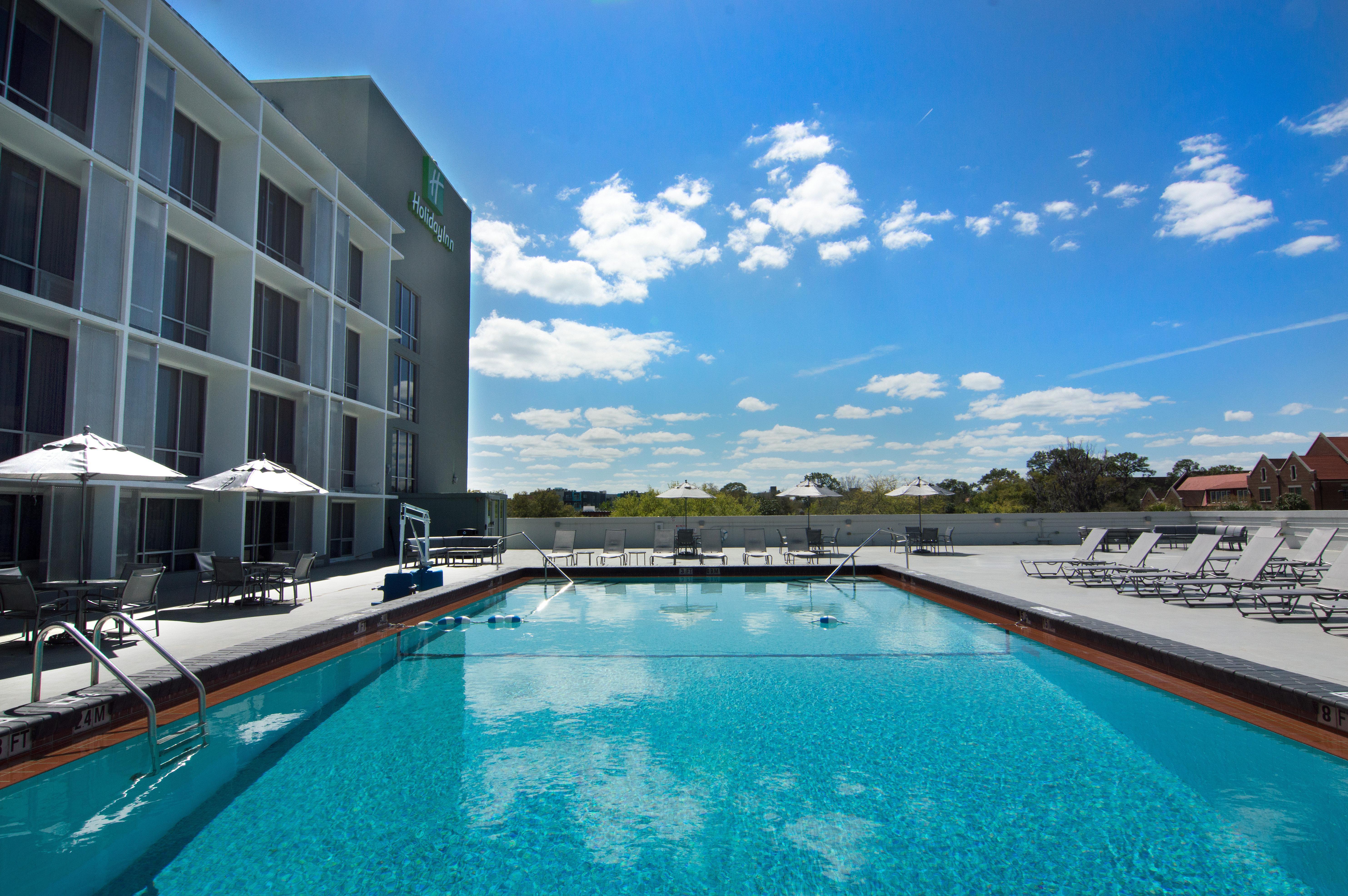 Holiday Inn Gainesville-University Center By Ihg Экстерьер фото