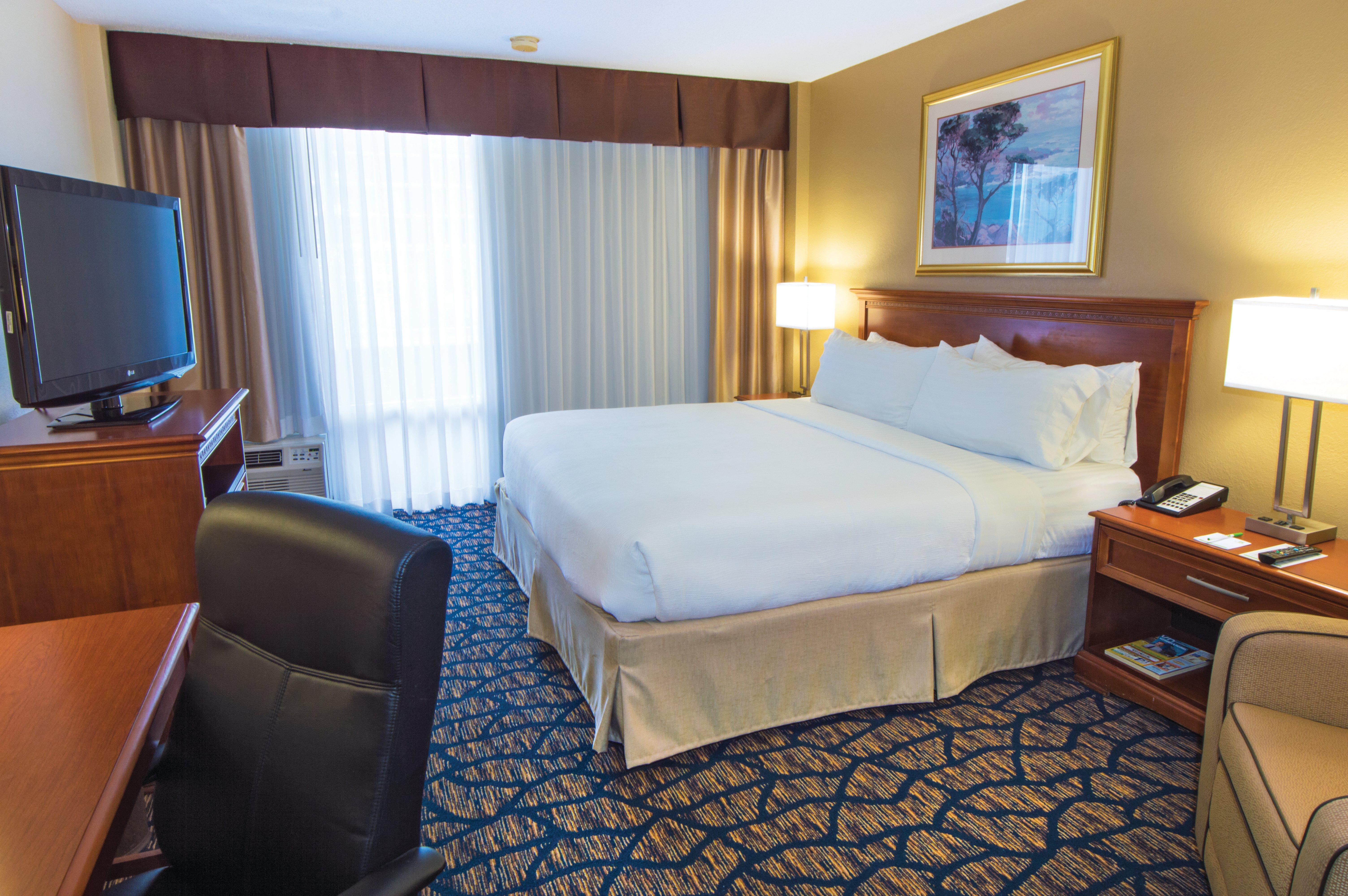 Holiday Inn Gainesville-University Center By Ihg Экстерьер фото