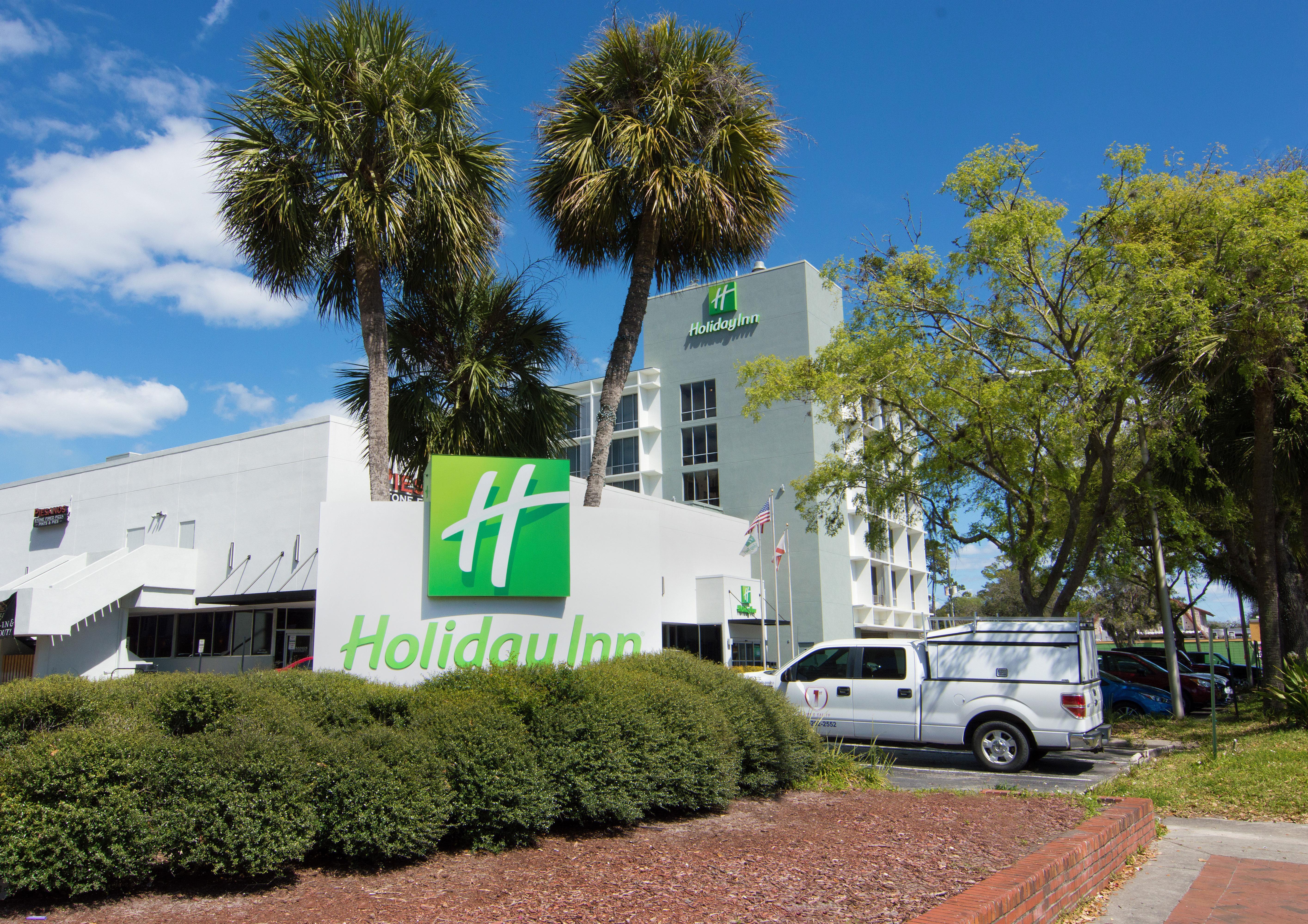 Holiday Inn Gainesville-University Center By Ihg Экстерьер фото