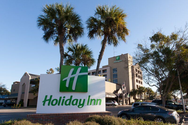 Holiday Inn Gainesville-University Center By Ihg Экстерьер фото