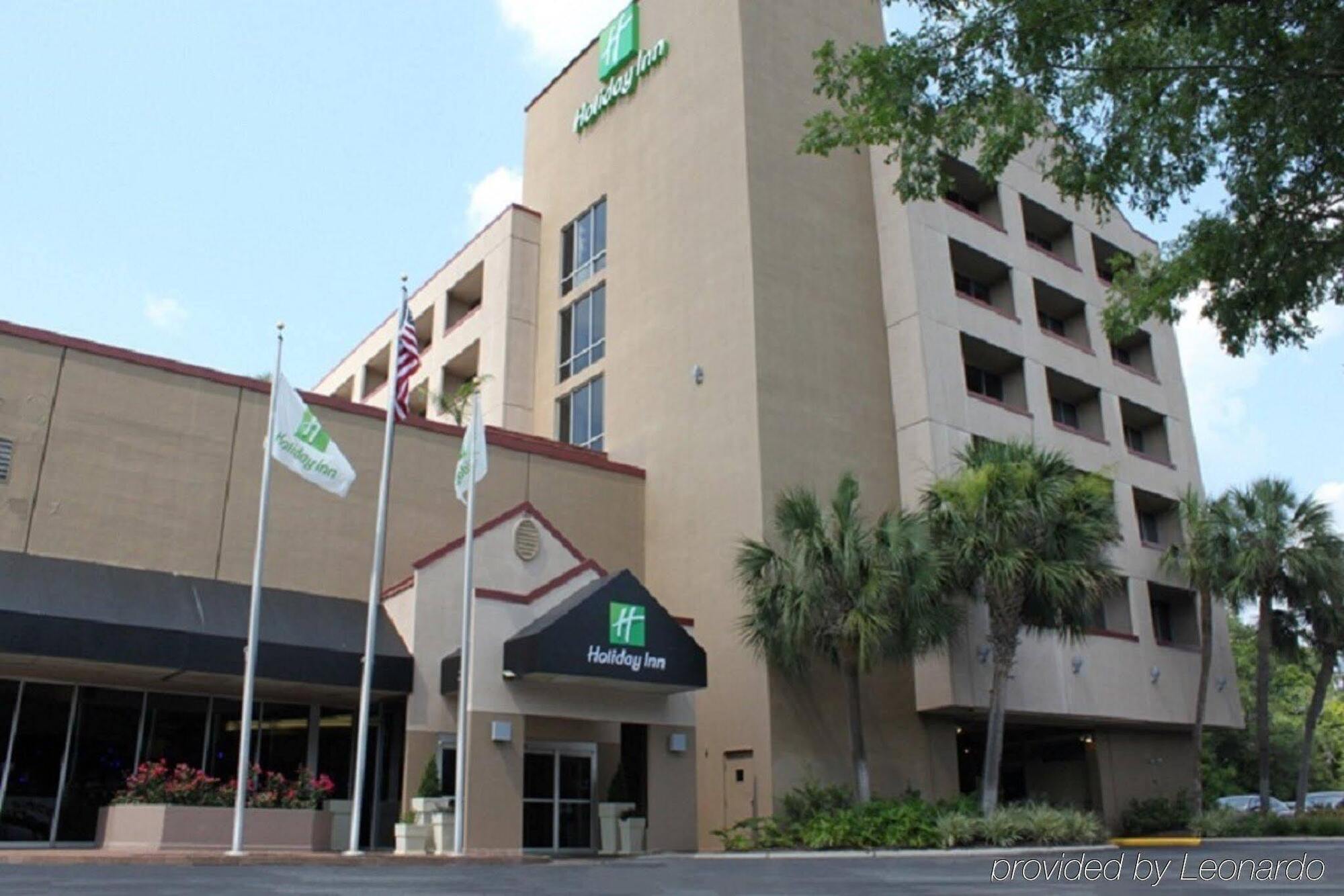Holiday Inn Gainesville-University Center By Ihg Экстерьер фото
